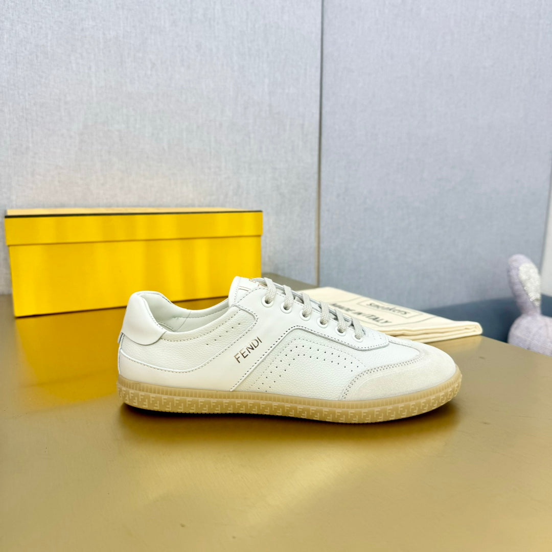 Z2Q105F422 Popular high-quality Shoes