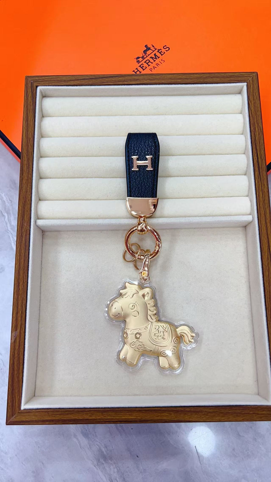 A1Z105H26 Popular bag 's charms accessories