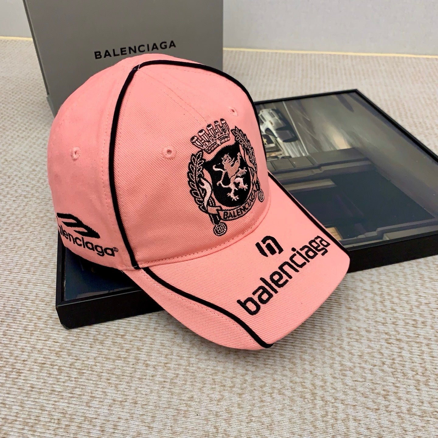 M1Q45J49 Popular hats