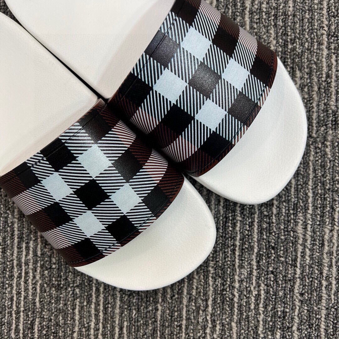 Z5Z35R261 Popular Slippers