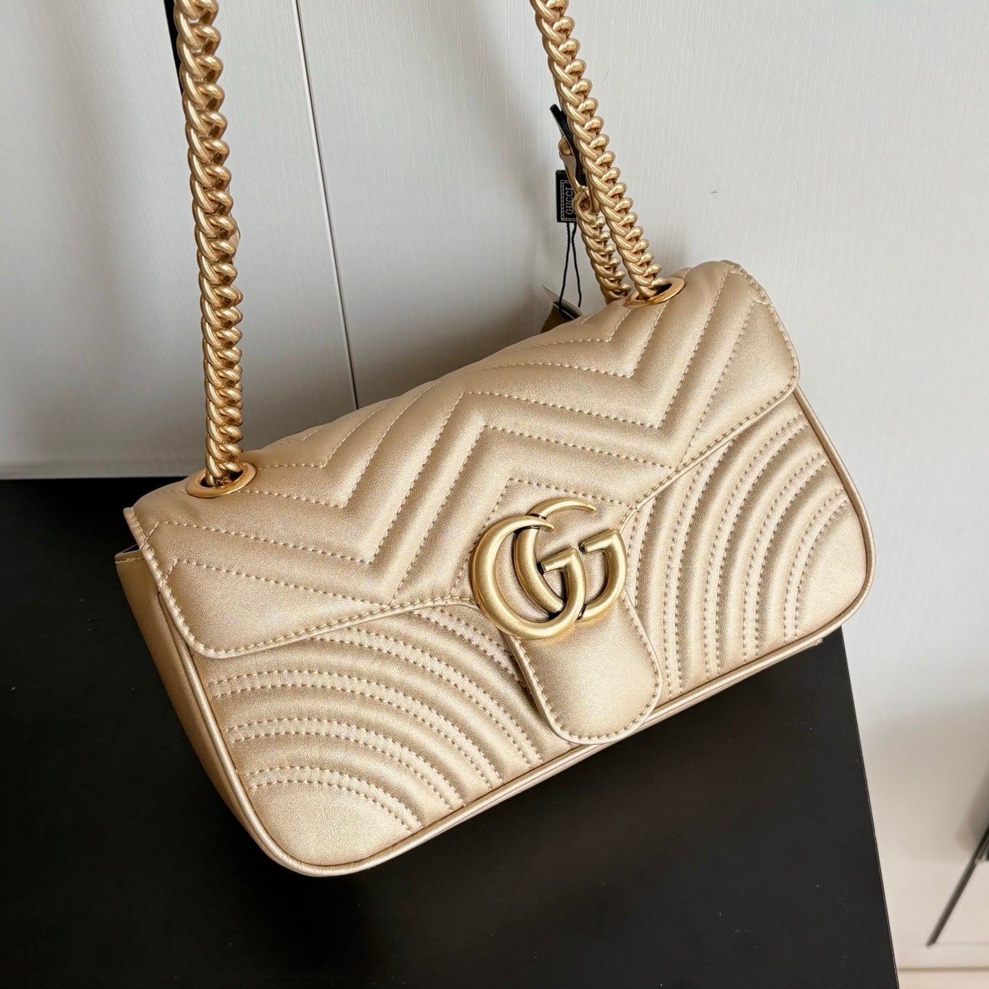 B1P36B67 Popular leather bag