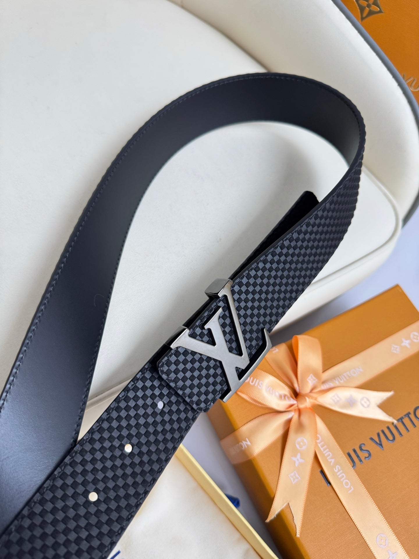 P1Q115E10 Popular High quality belt With full package