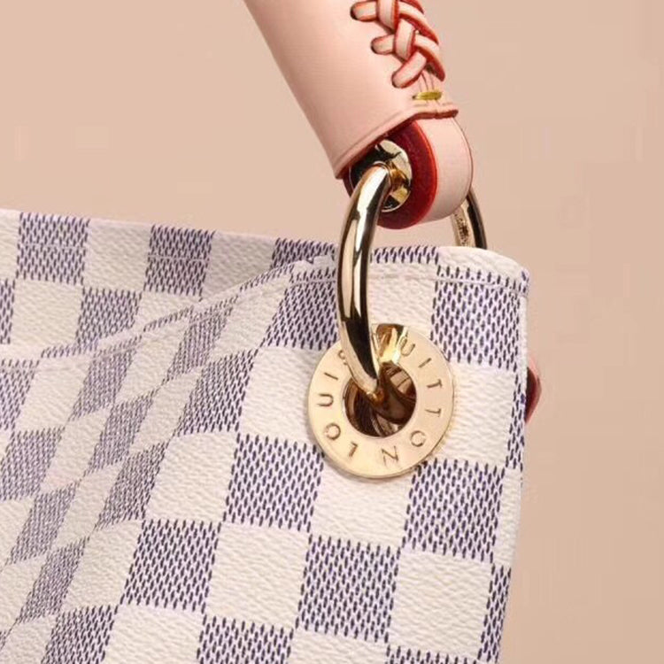 B1P31E1 Popular   leather bag 