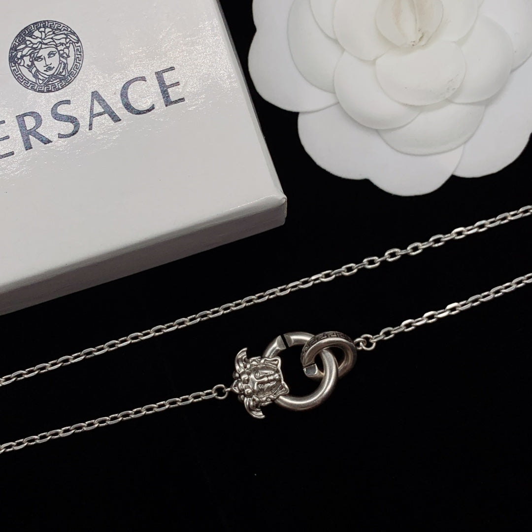 X1Q85V373X  Popular Necklaces