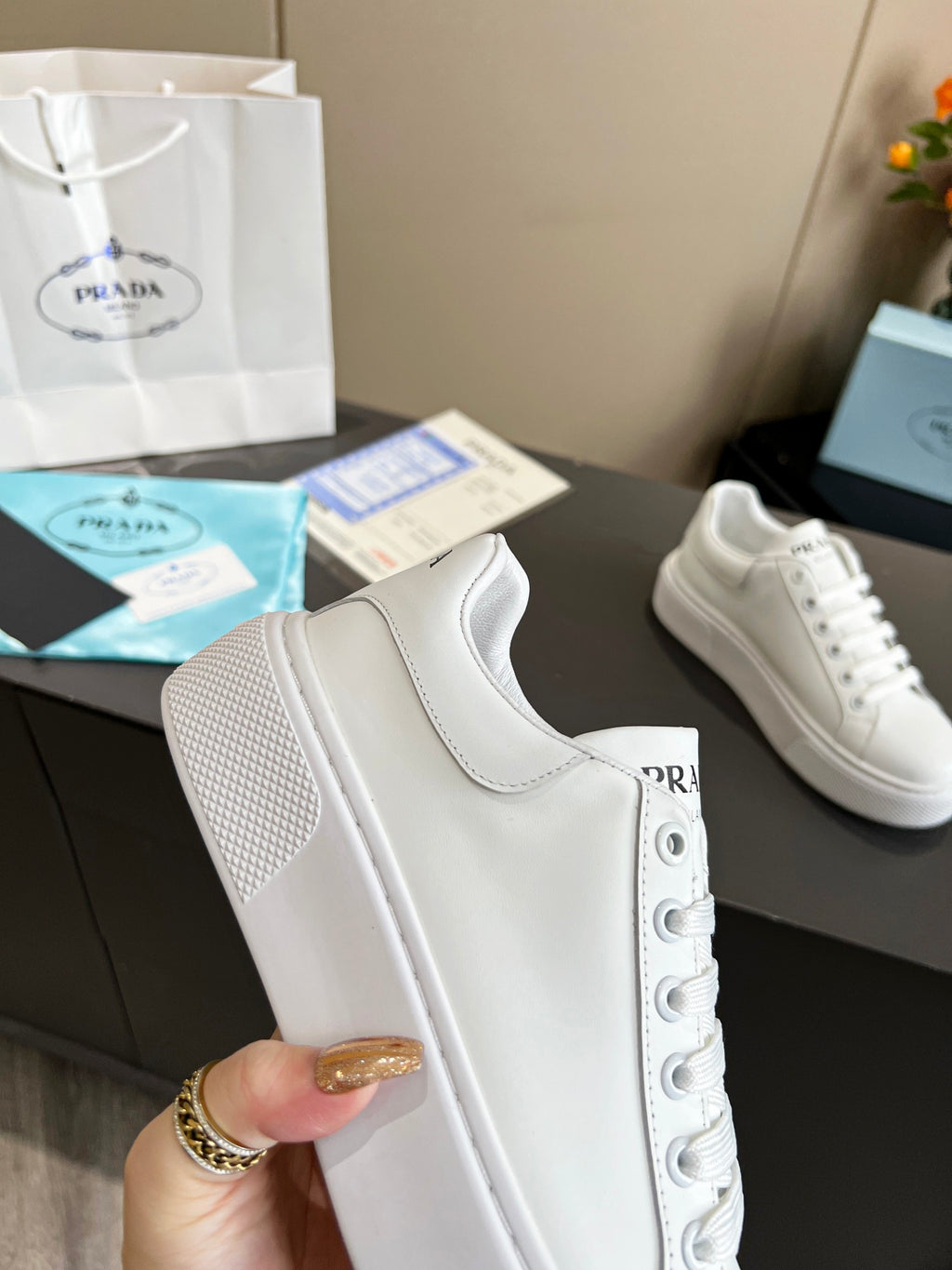 Z2Q105P251 Popular high-quality Shoes