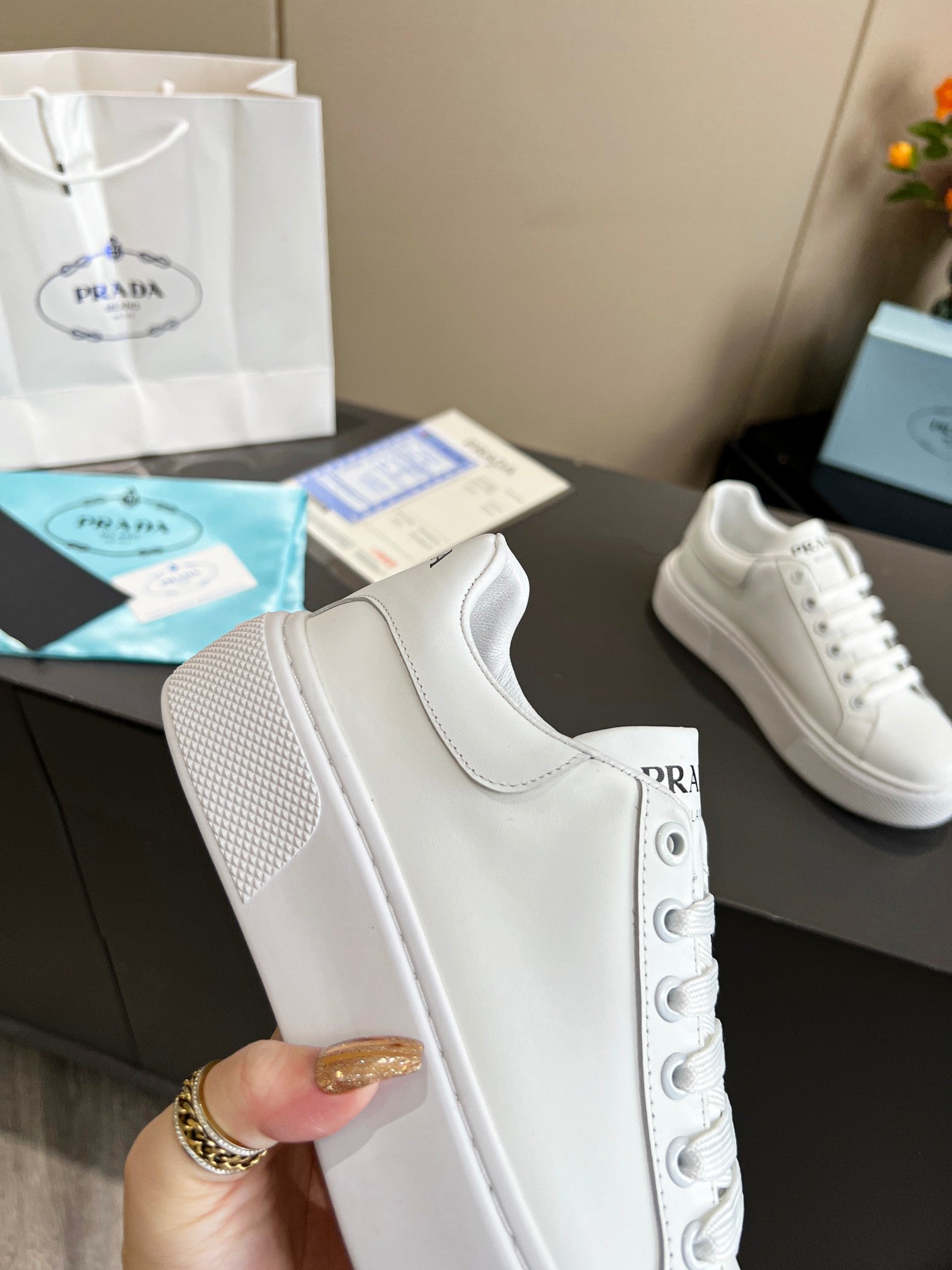 Z2Q105P251 Popular high-quality Shoes