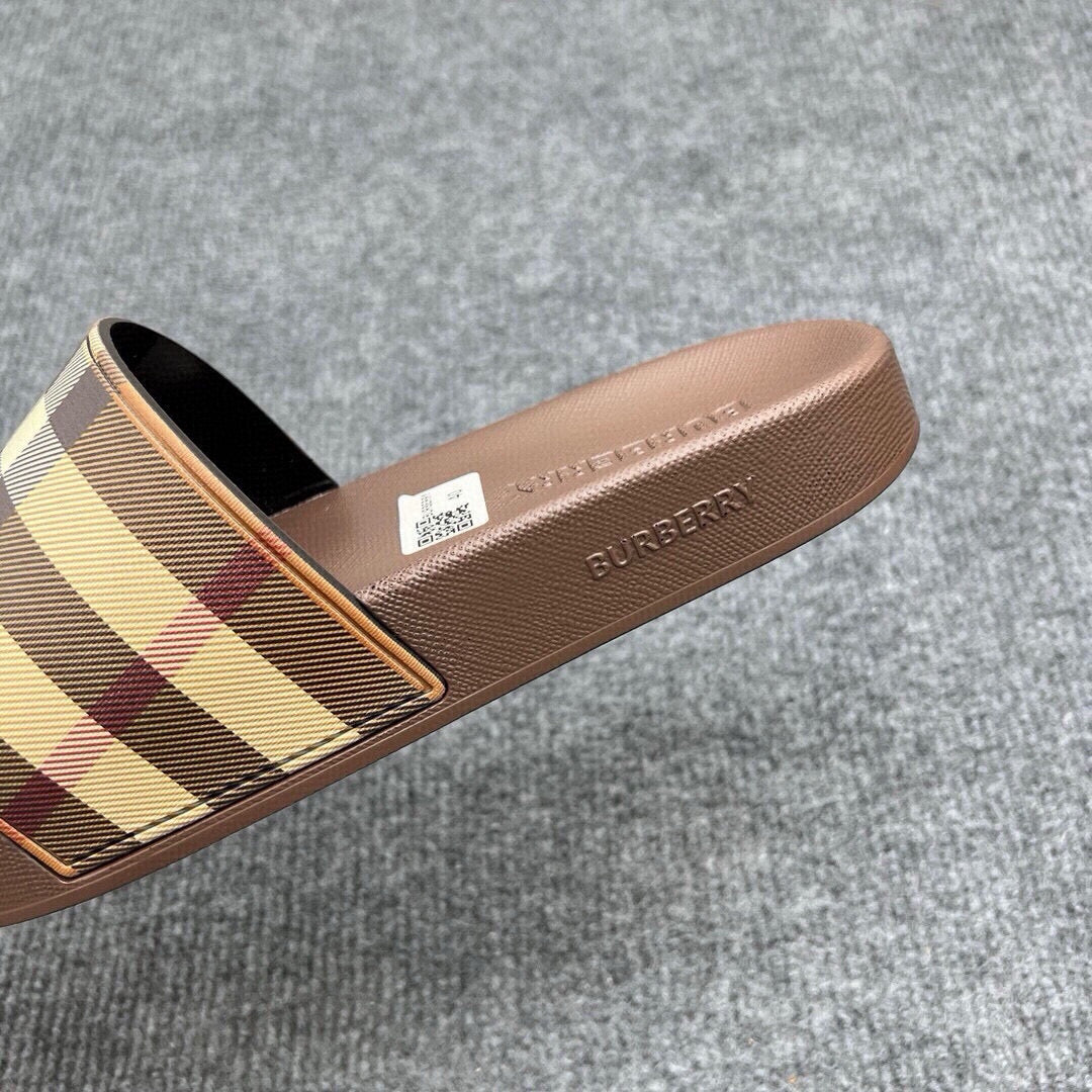Z5Z35R253 Popular Slippers