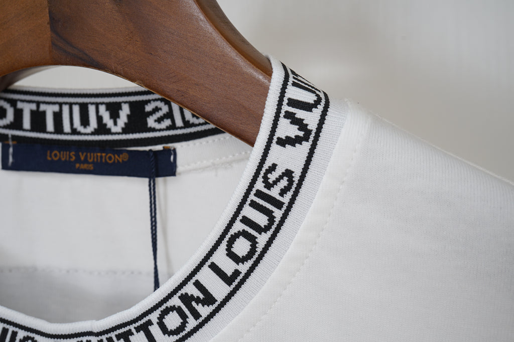 U1R76E21 Popular T-shirts