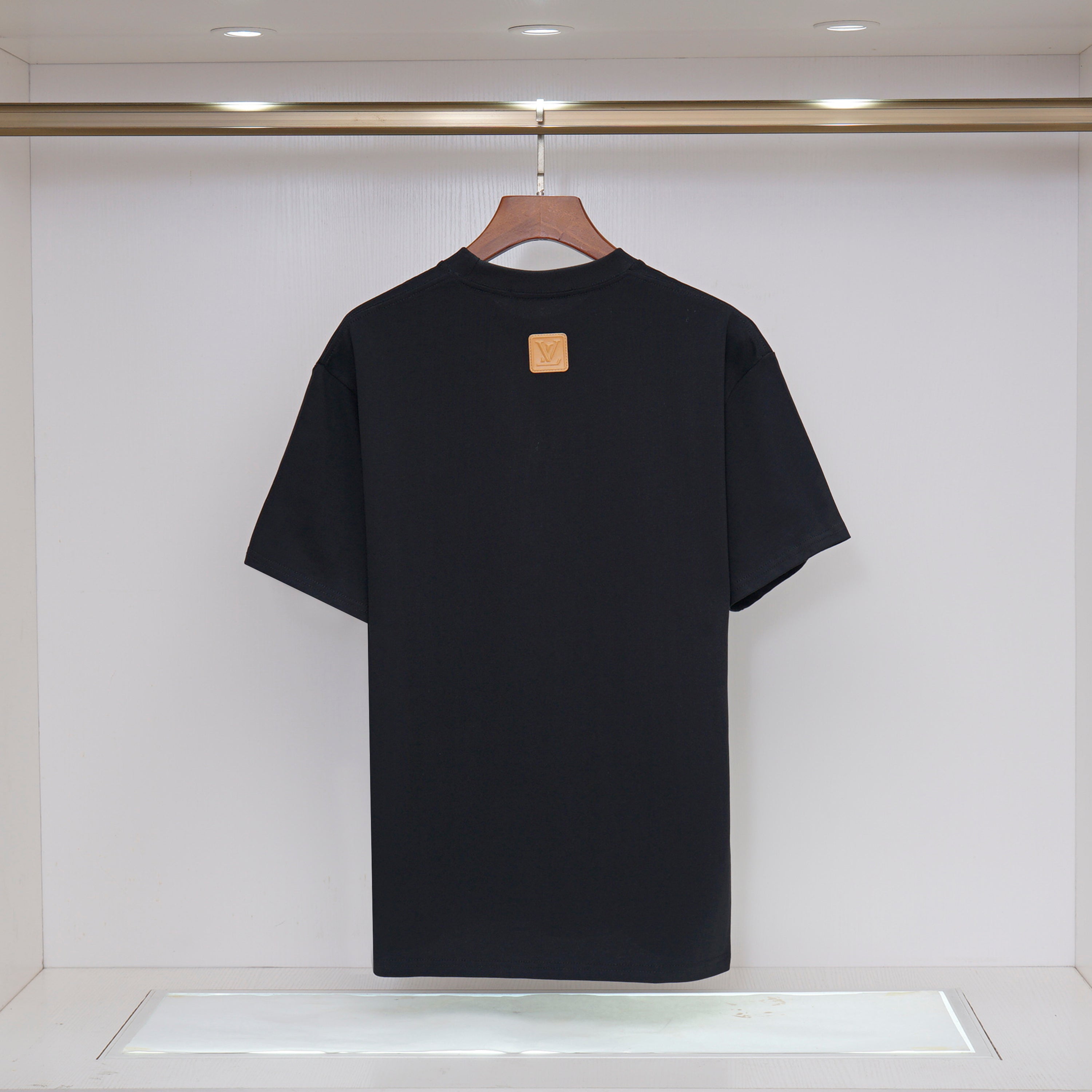 U1N45E7 Popular T-shirt