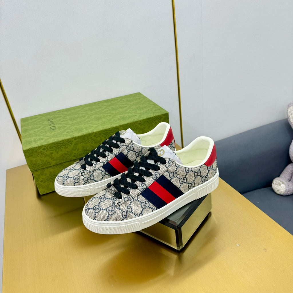 Z2Q105B386 Popular high-quality Shoes