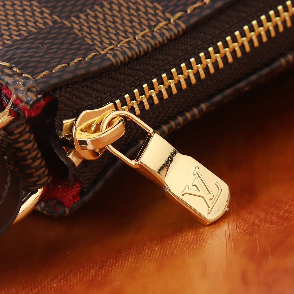 B1X102E17 Popular  leather bag 