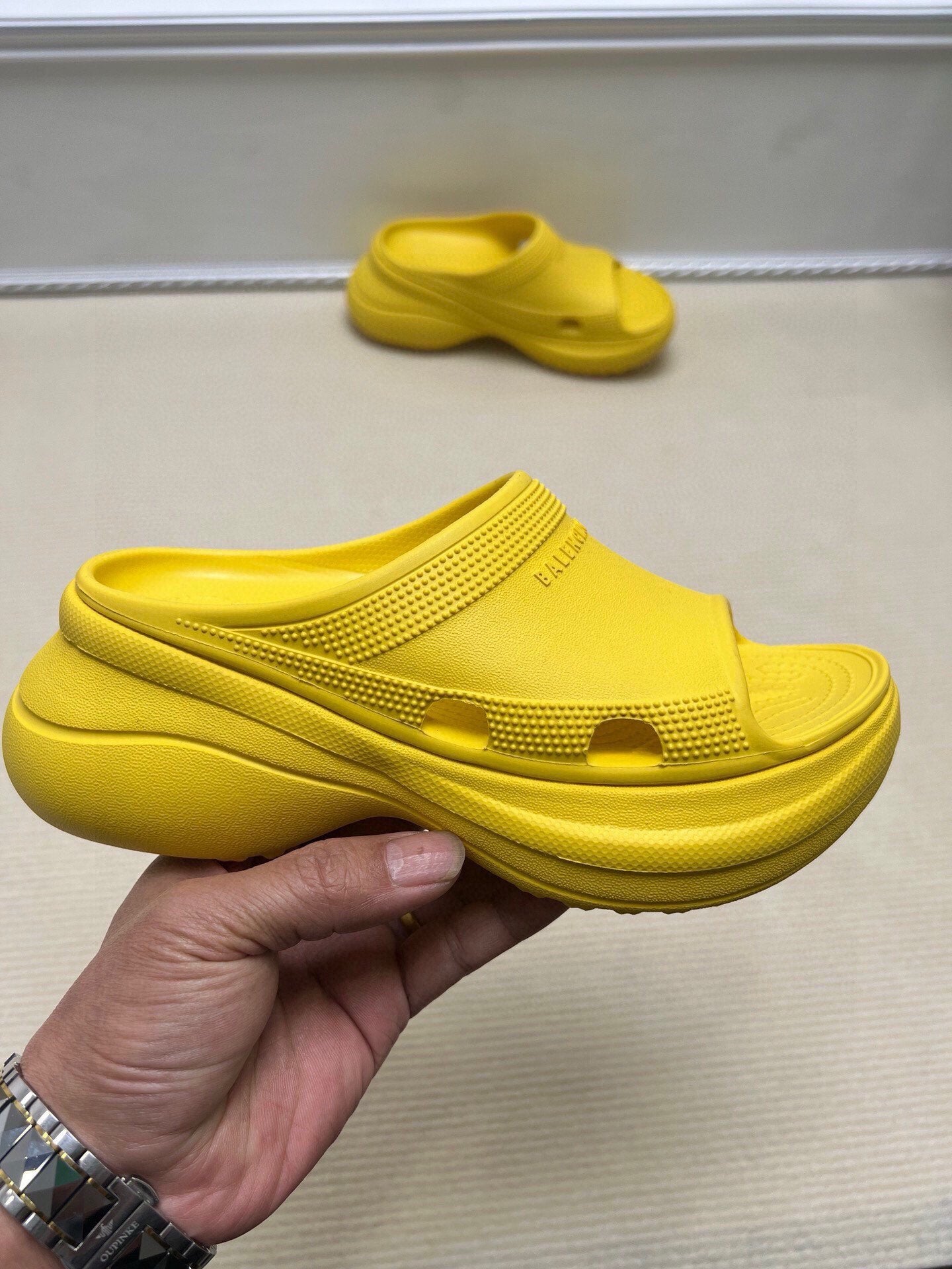 Z5ZJ41 Popular slippers Sole thickness 6cm