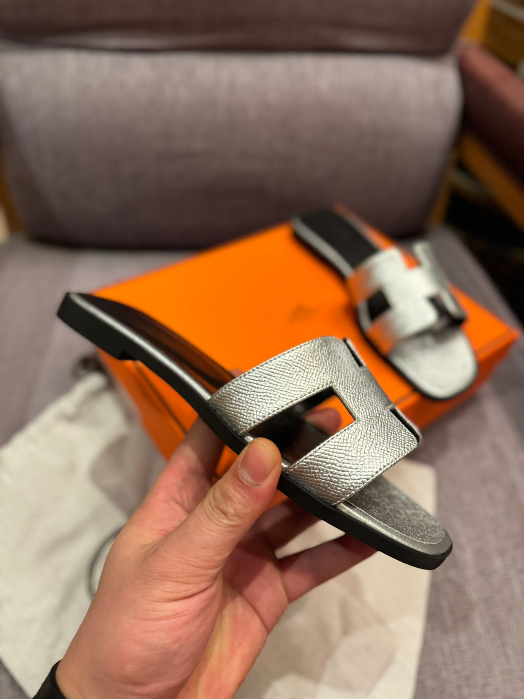 Z1Z55H311 Popular Slippers