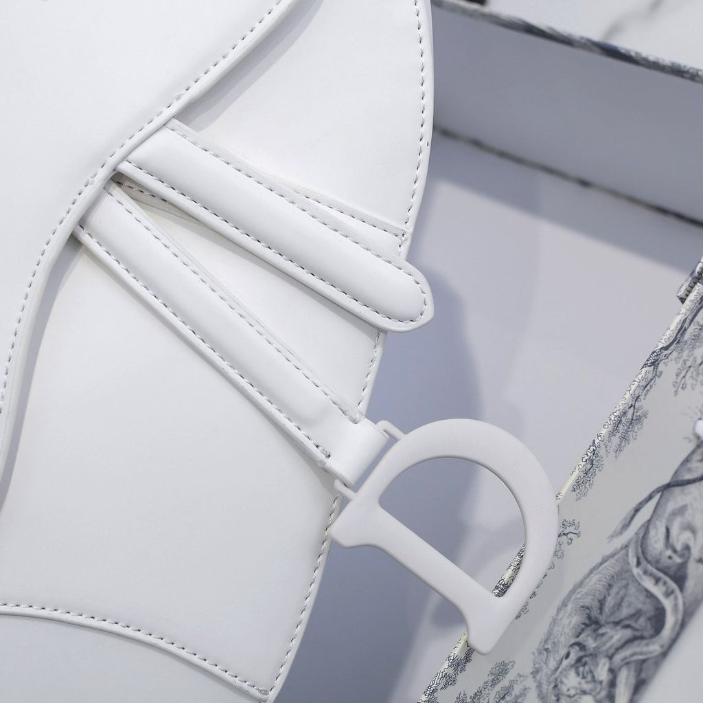 B5X111D10 Popular   leather bag 