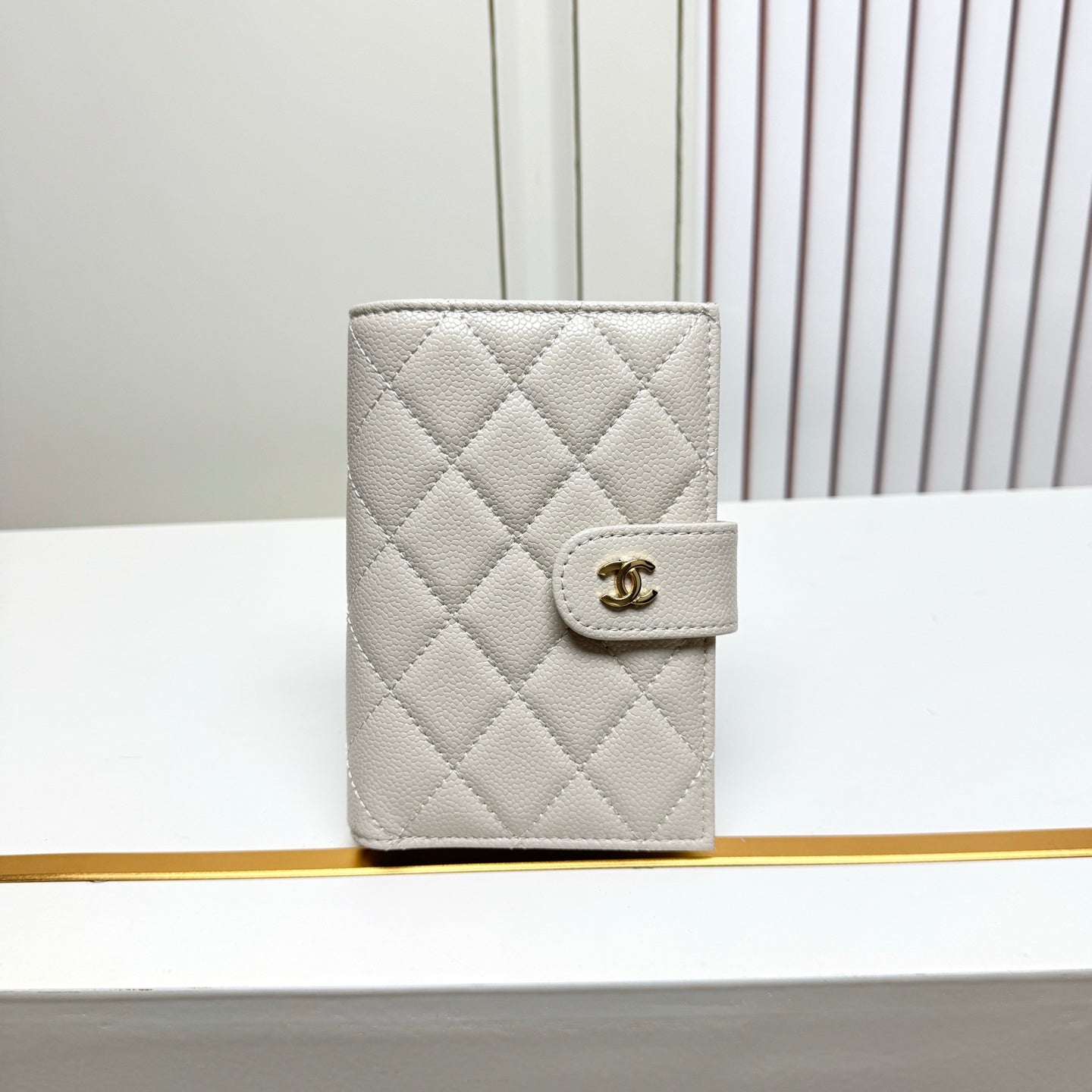 B1P36C126 Popular leather bag