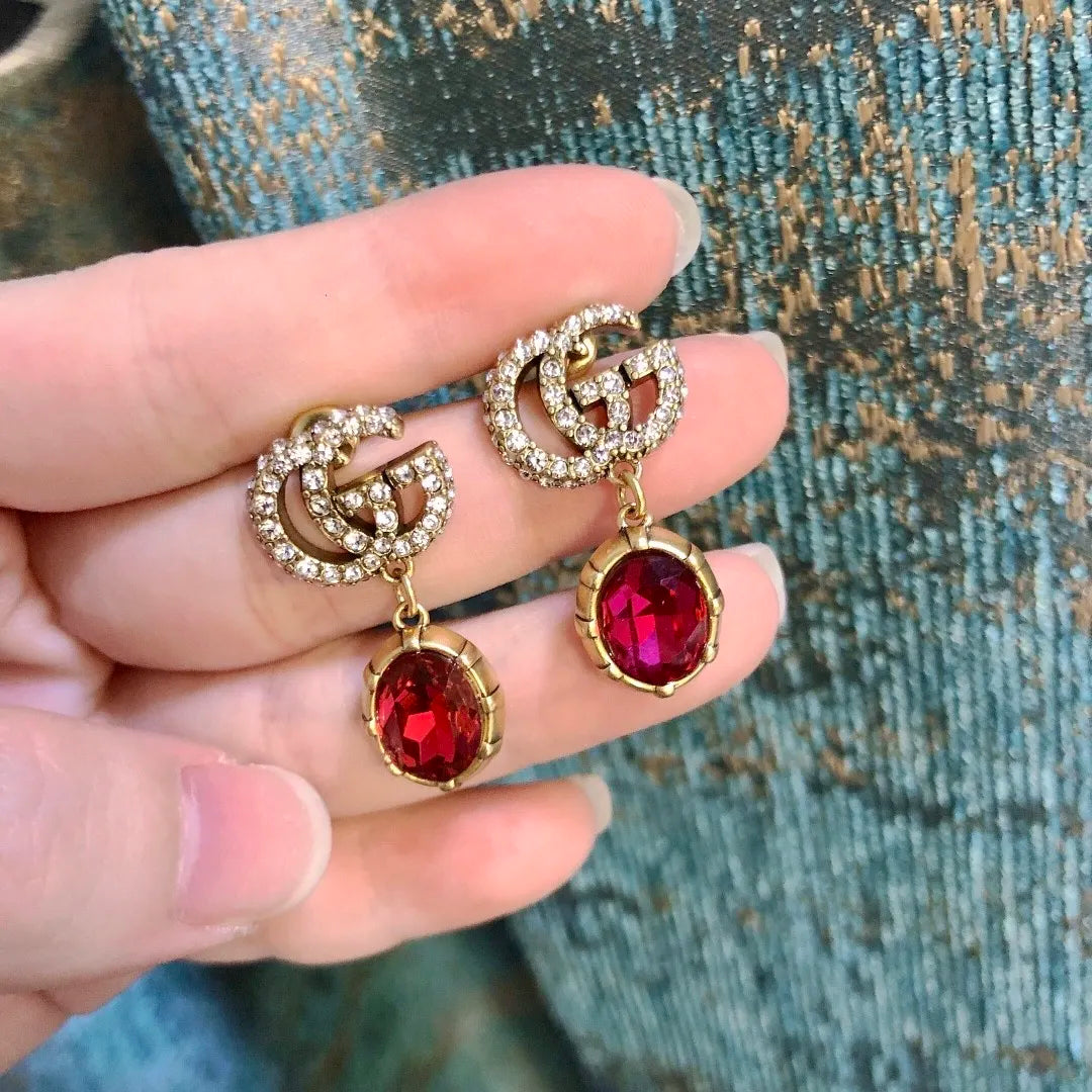 X1Z94B1037E Popular Earrings