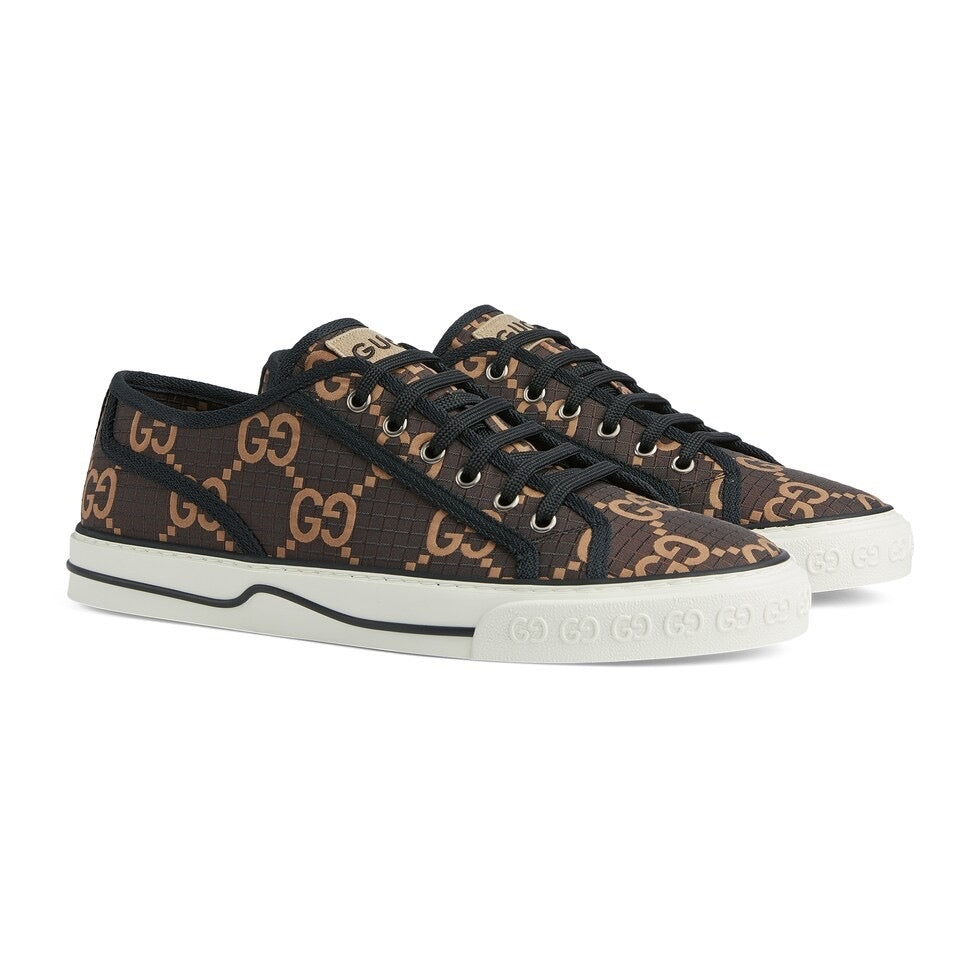 Z2Q105B212 Popular high-quality Shoes