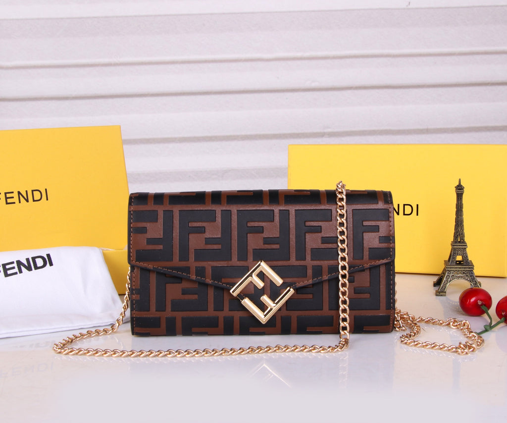 B1P36F103 Popular leather bag