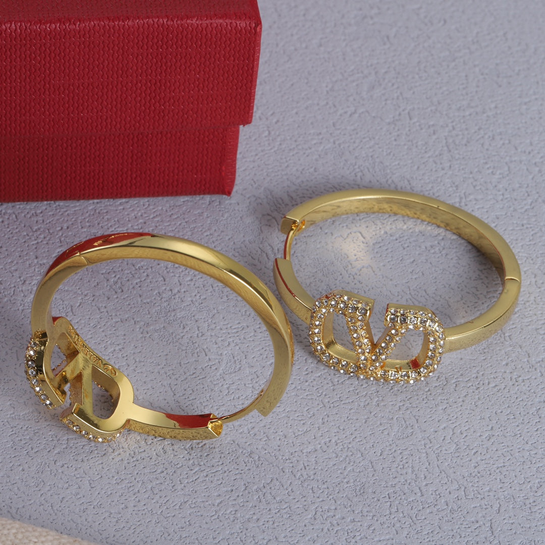 X1Z54VL349E Popular  Earrings