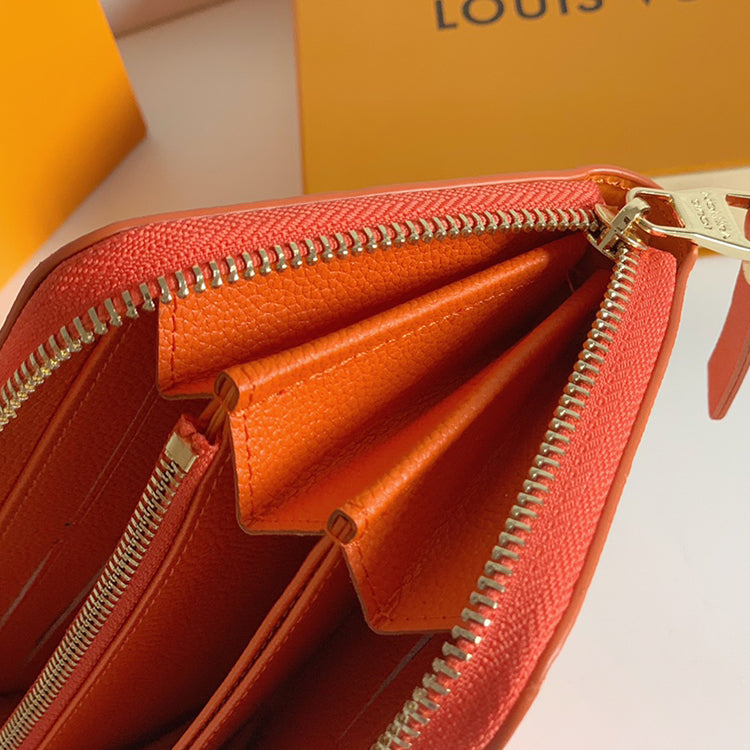 B1P11E06 Popular Leather wallets