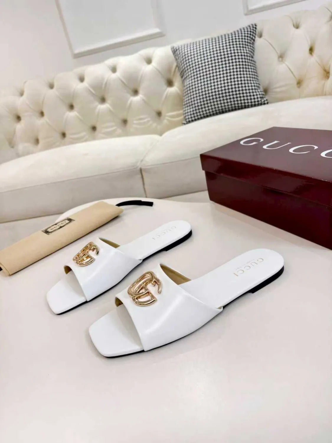 Z2P36B43 Popular high-quality leather Shoes