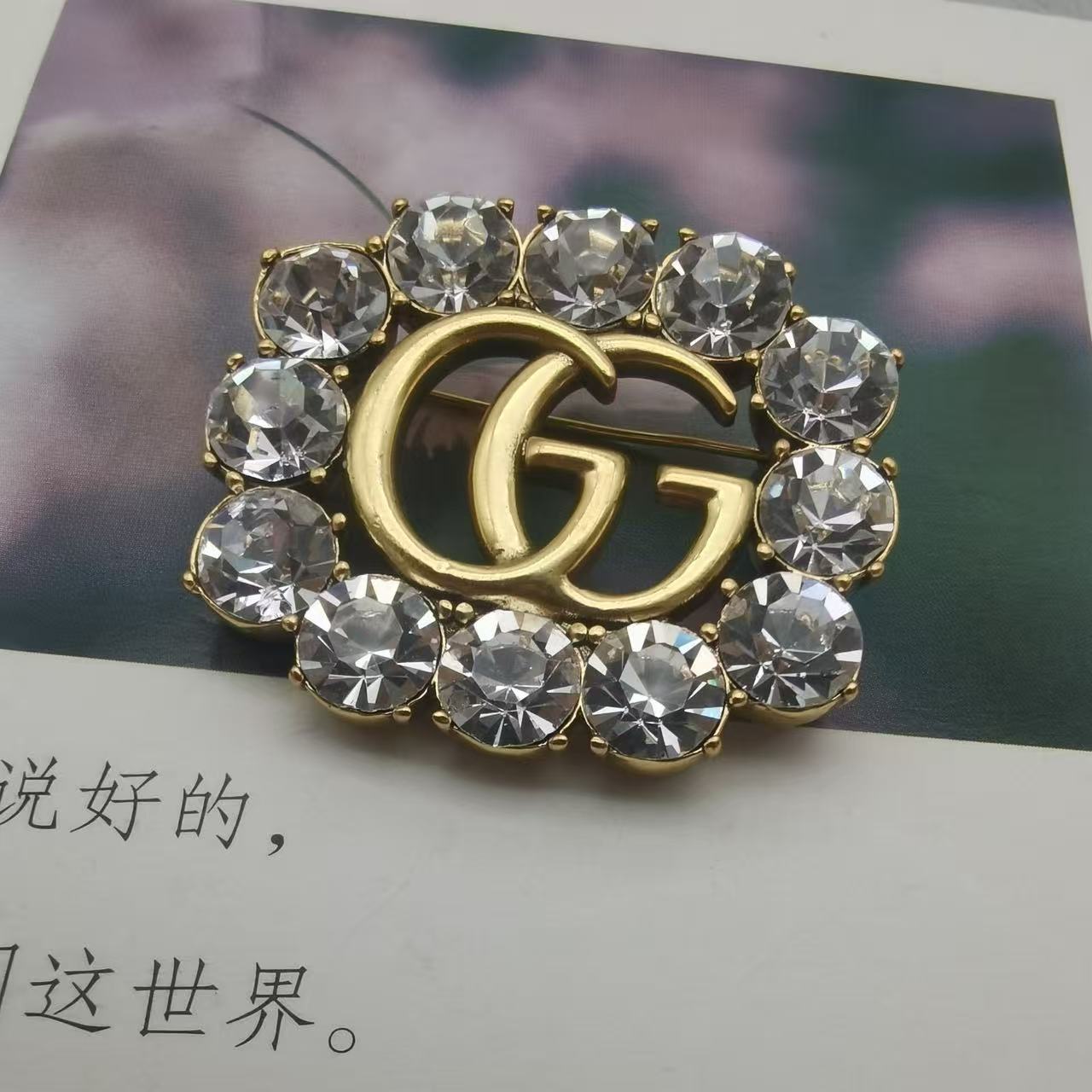 X1N46B12X Popular  Brooch