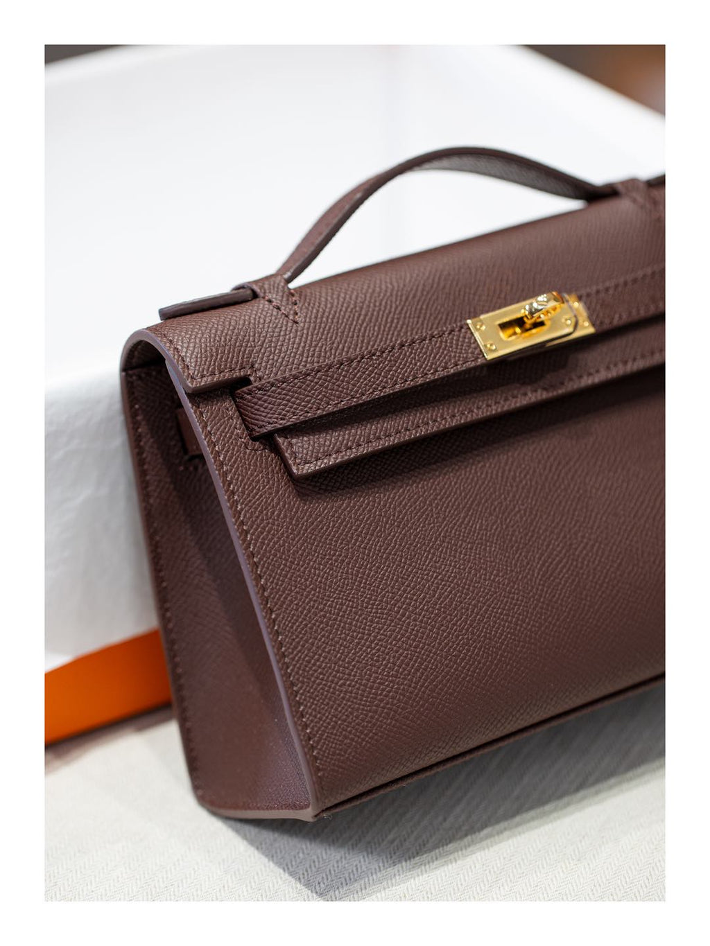B1R66A6 Popular leather bag