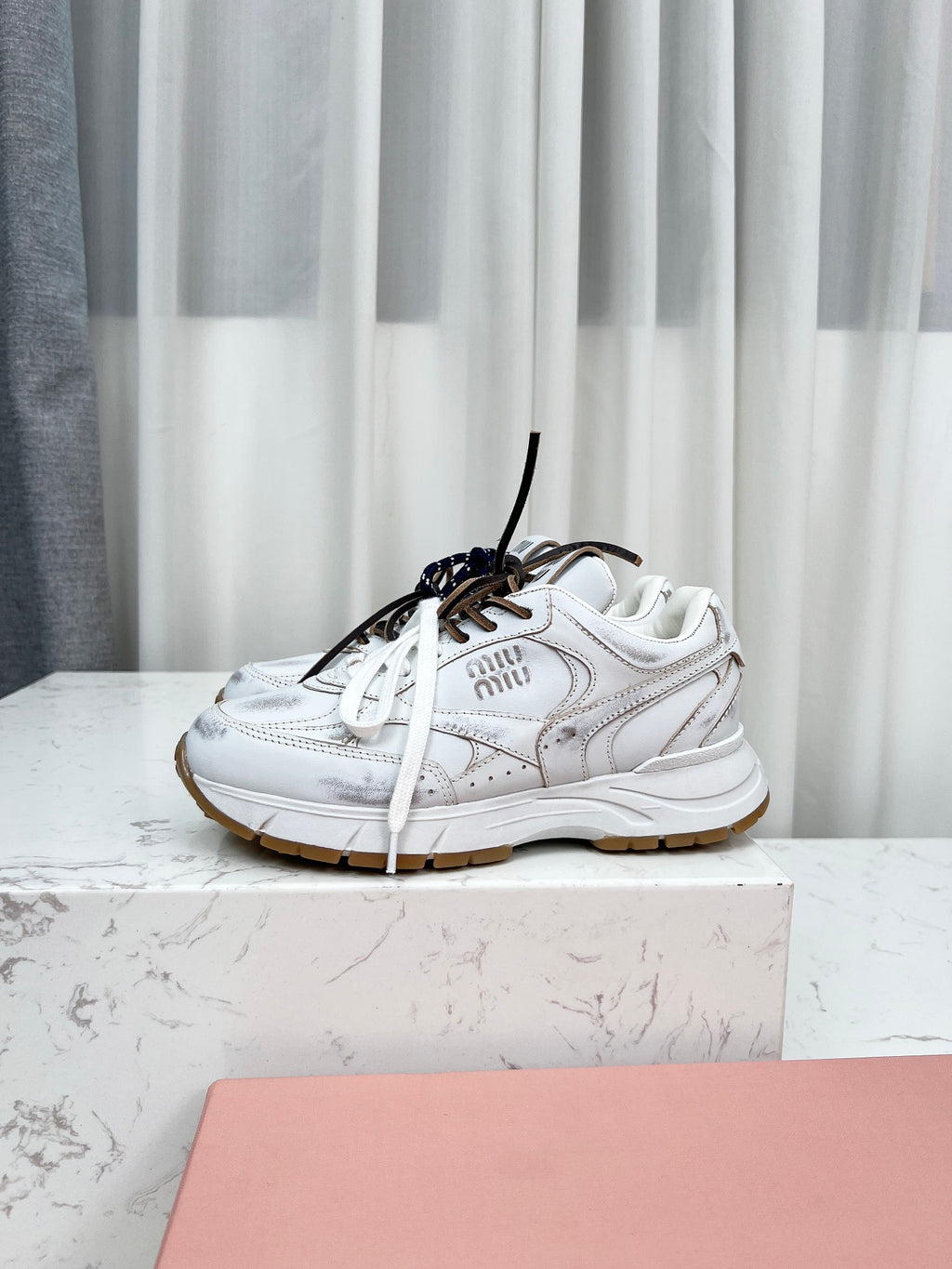 Z2Z85A47  Popular high quality shoes
