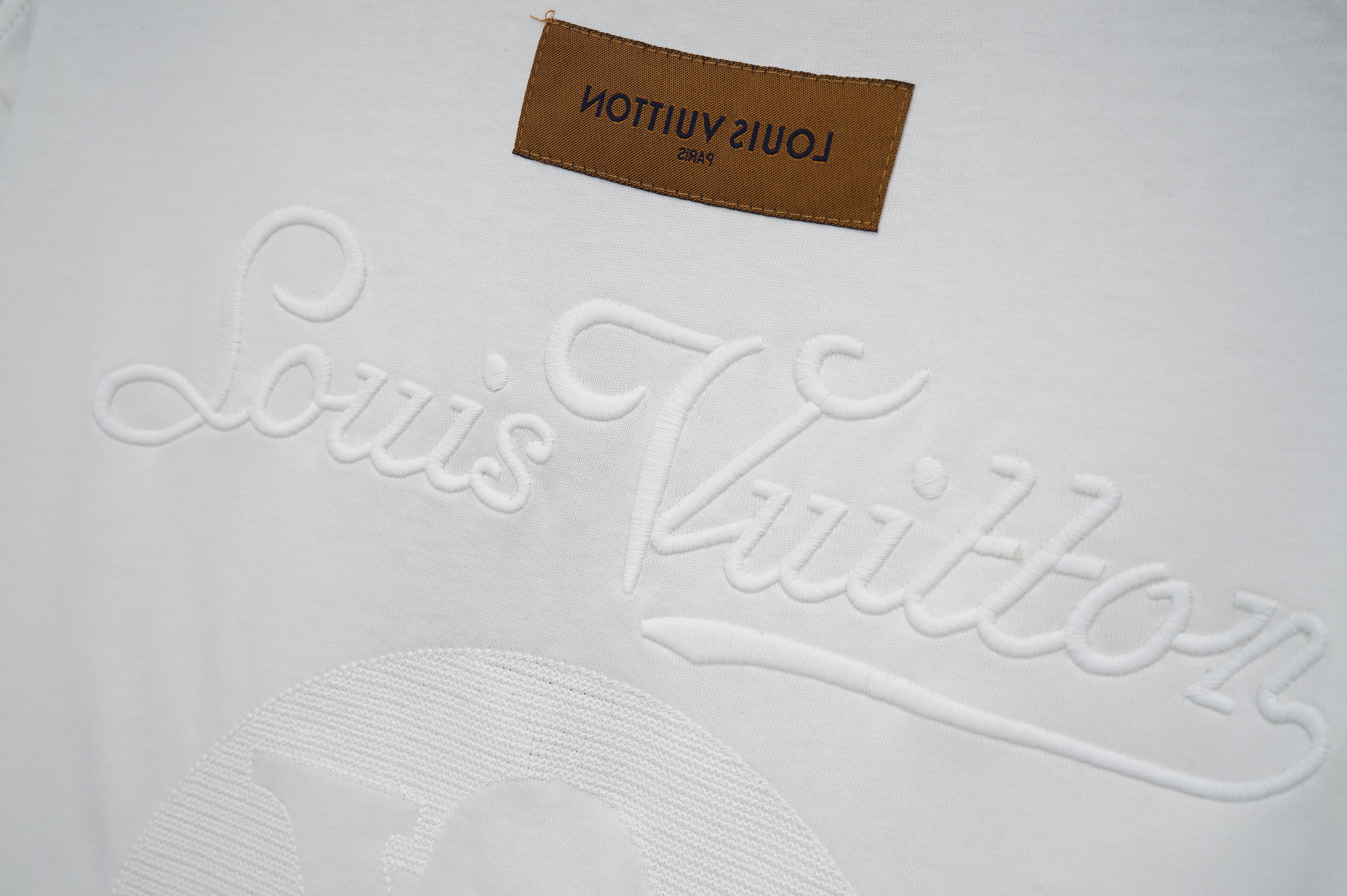 U1R86E12 Popular T-shirts