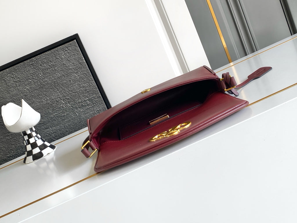 B1R76VL33 Popular leather bag