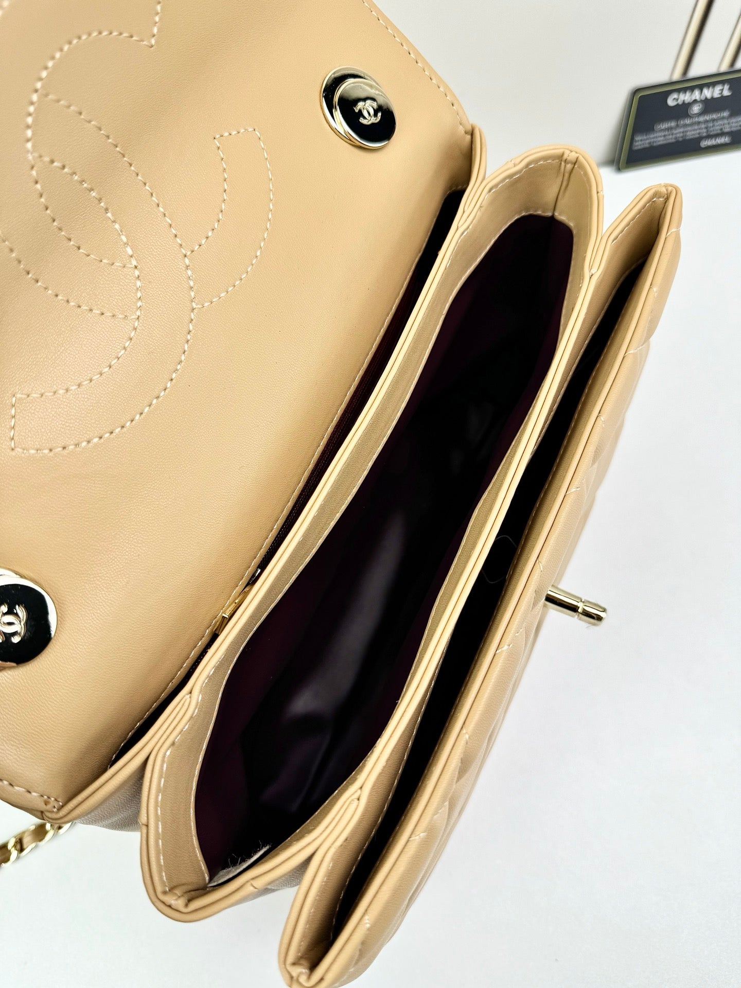B1X76C7  Popular leather bag