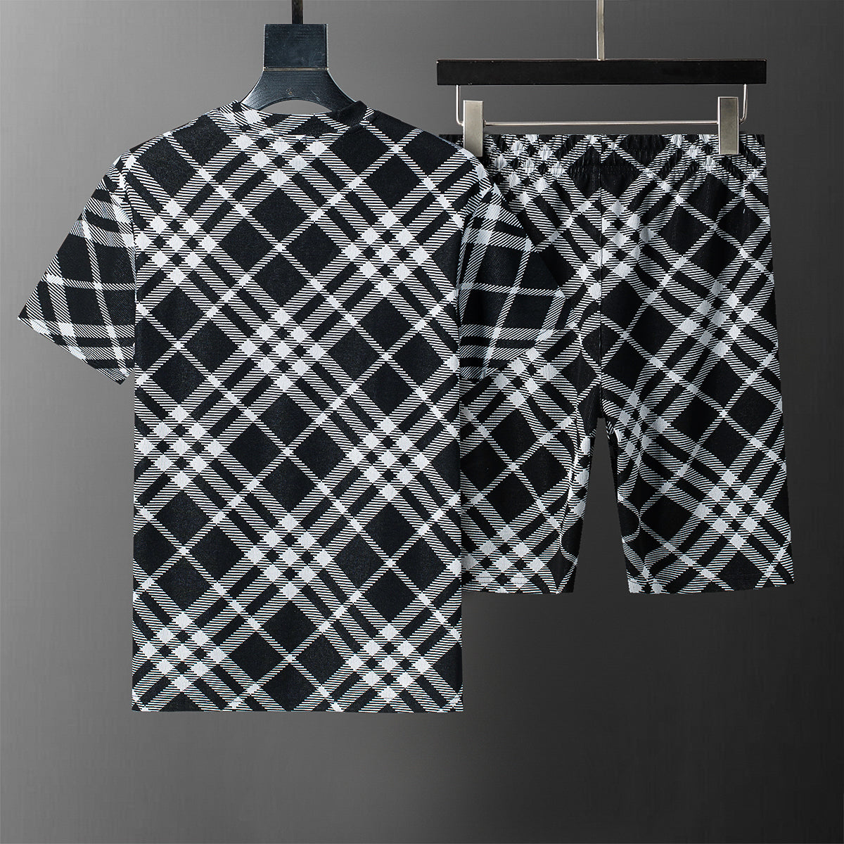 U1R35R119  Popular shirt and shorts set