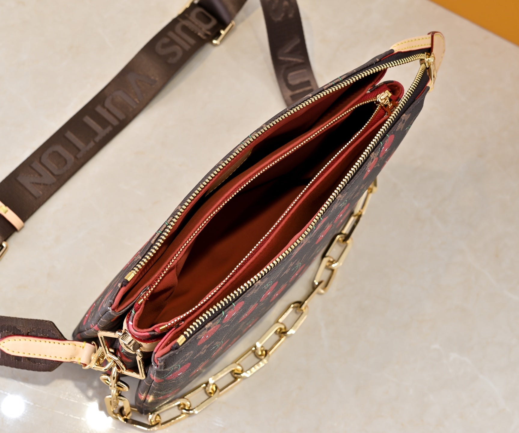 B1R15E29 Popular   bag