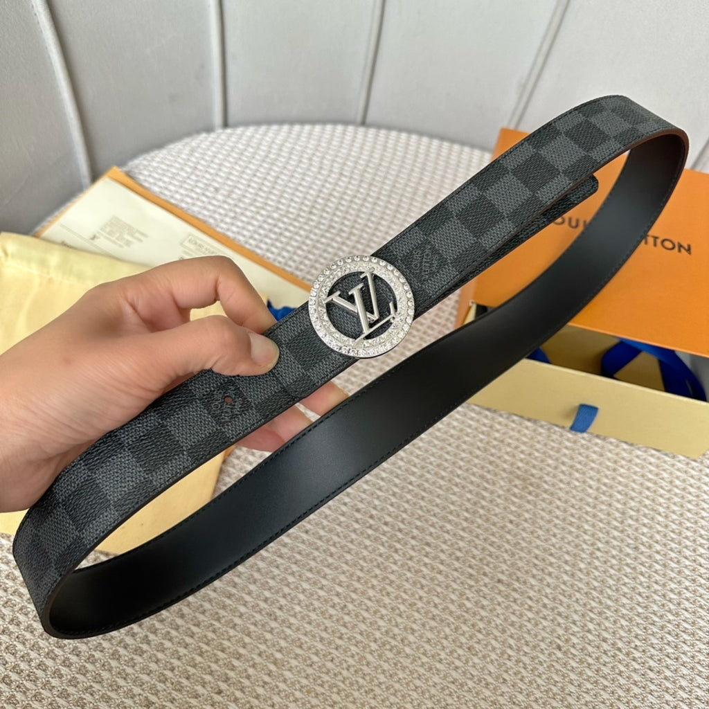 P1Q64E128 Popular  High quality belt With full package
