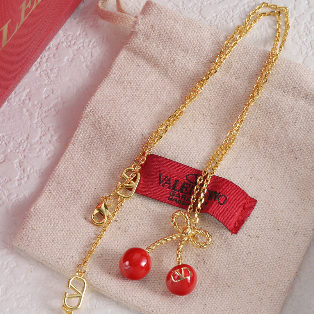 X1Q85VL205X Popular Necklace. Earrings