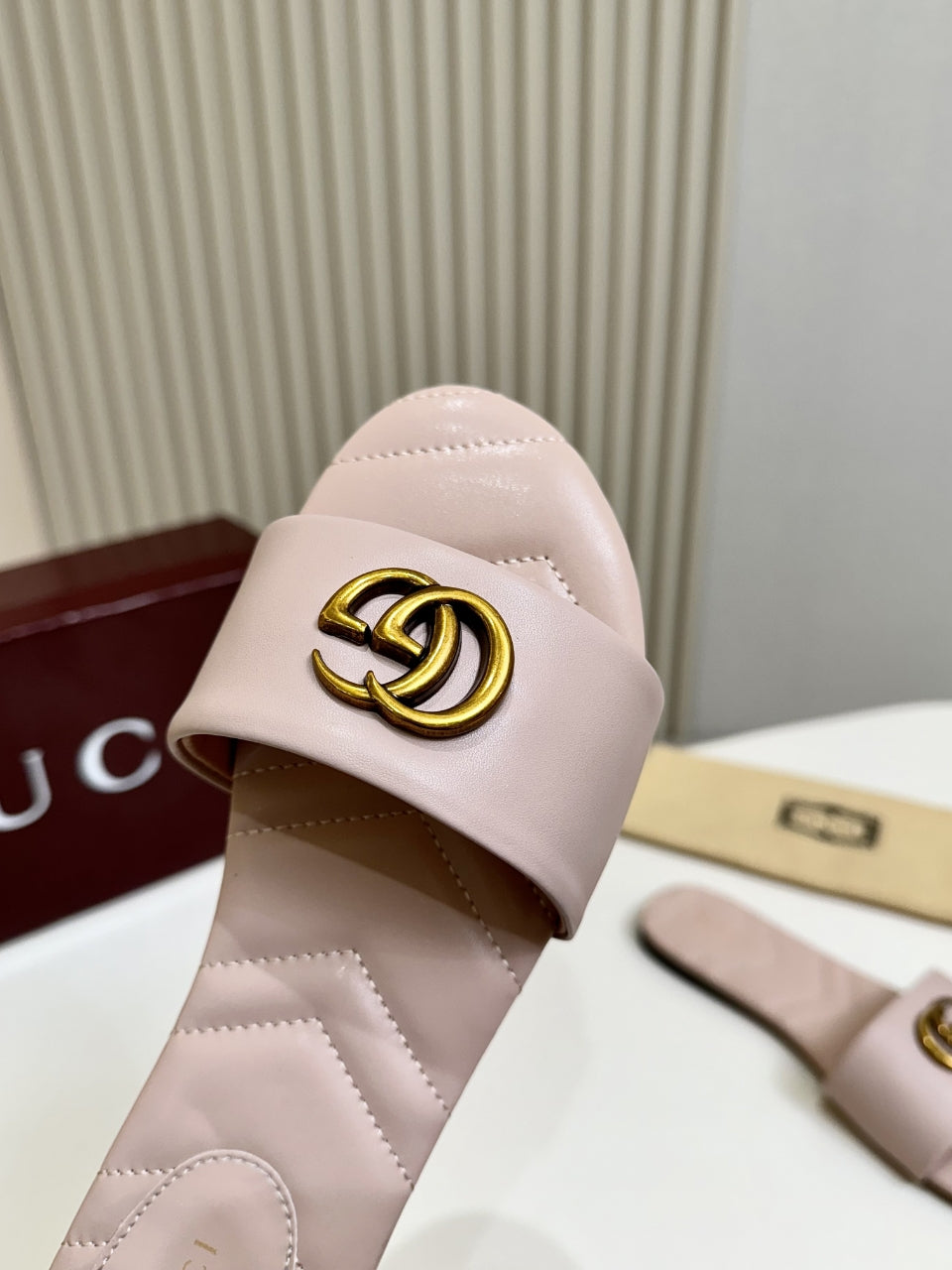 Z2R66B5 Popular high-quality leather shoes