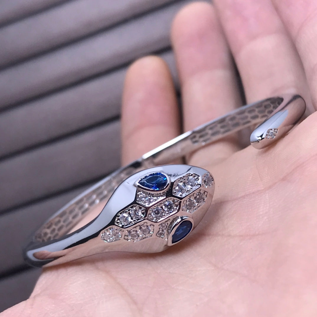 X1Q85S40K  Popular Bracelets