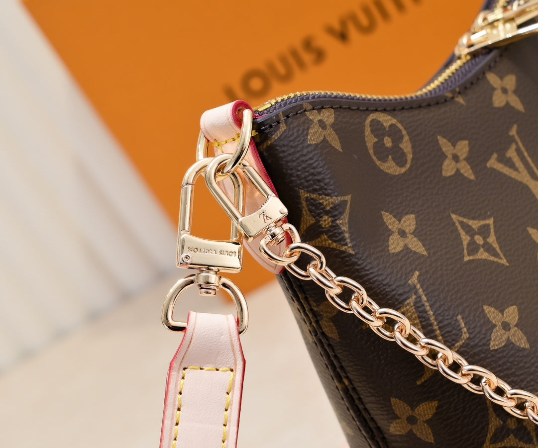 B1W15E35 Popular  leather bag