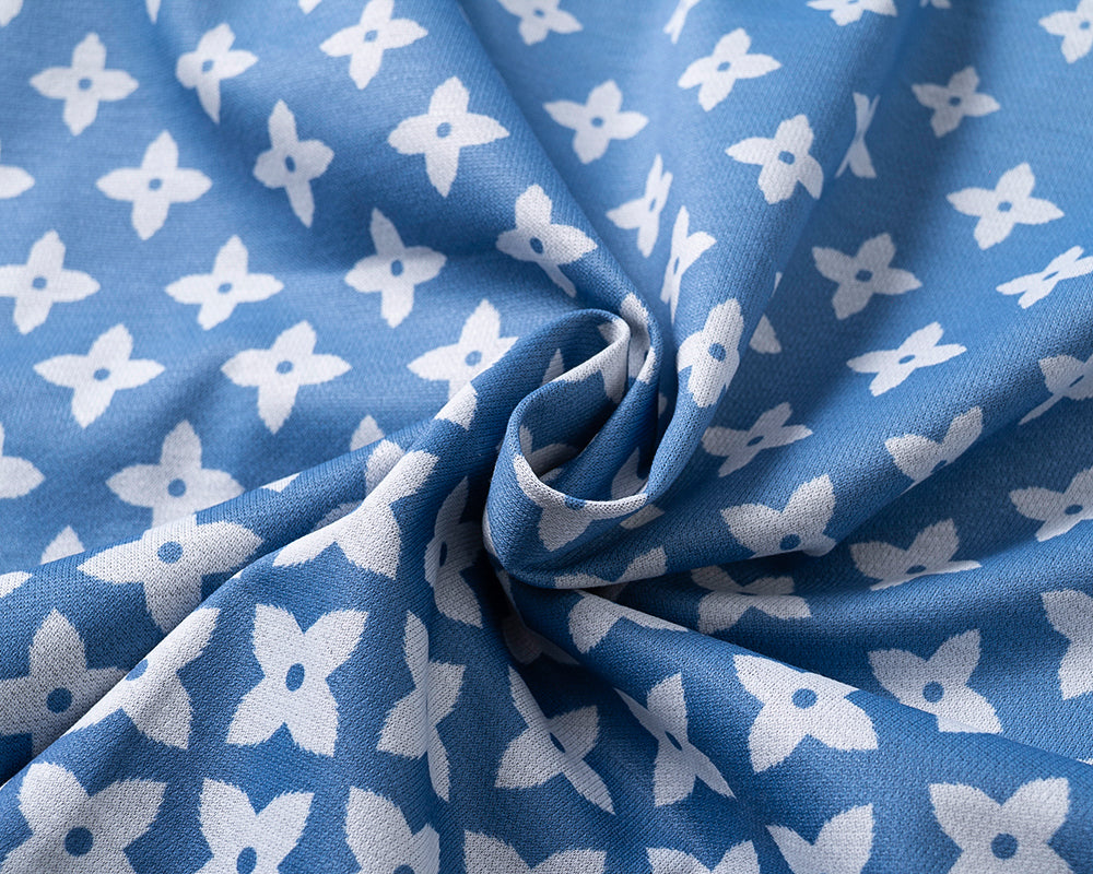 U1R35E121  Popular shirt and shorts set