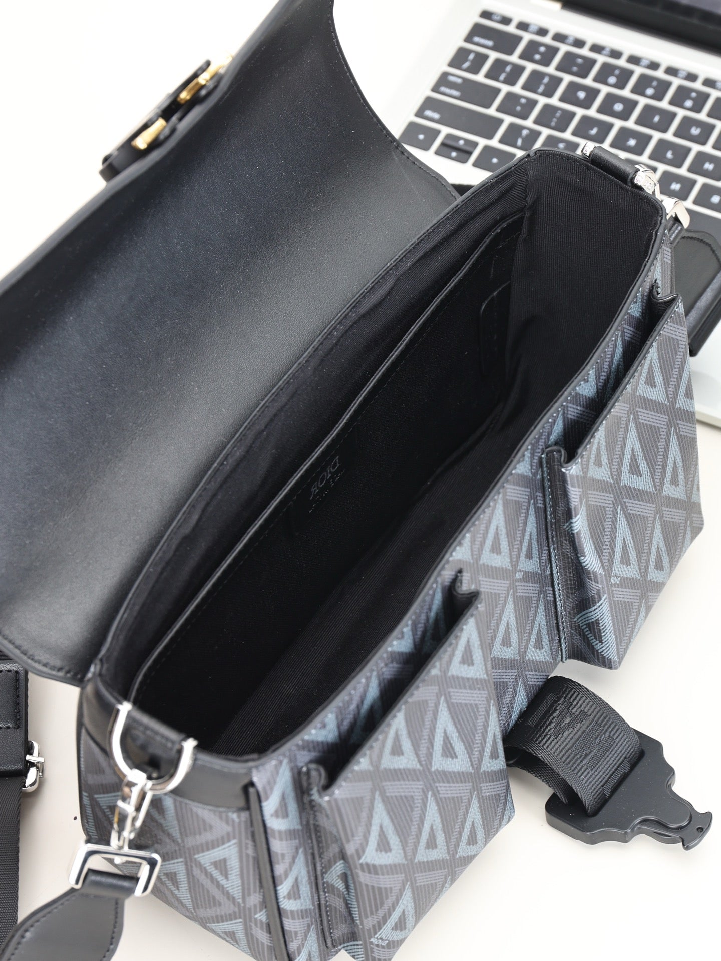 B1P36D96 Popular  bag