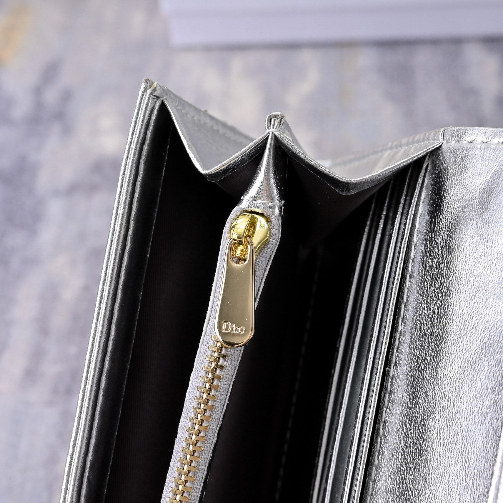 B1R15D89  Popular   leather bag