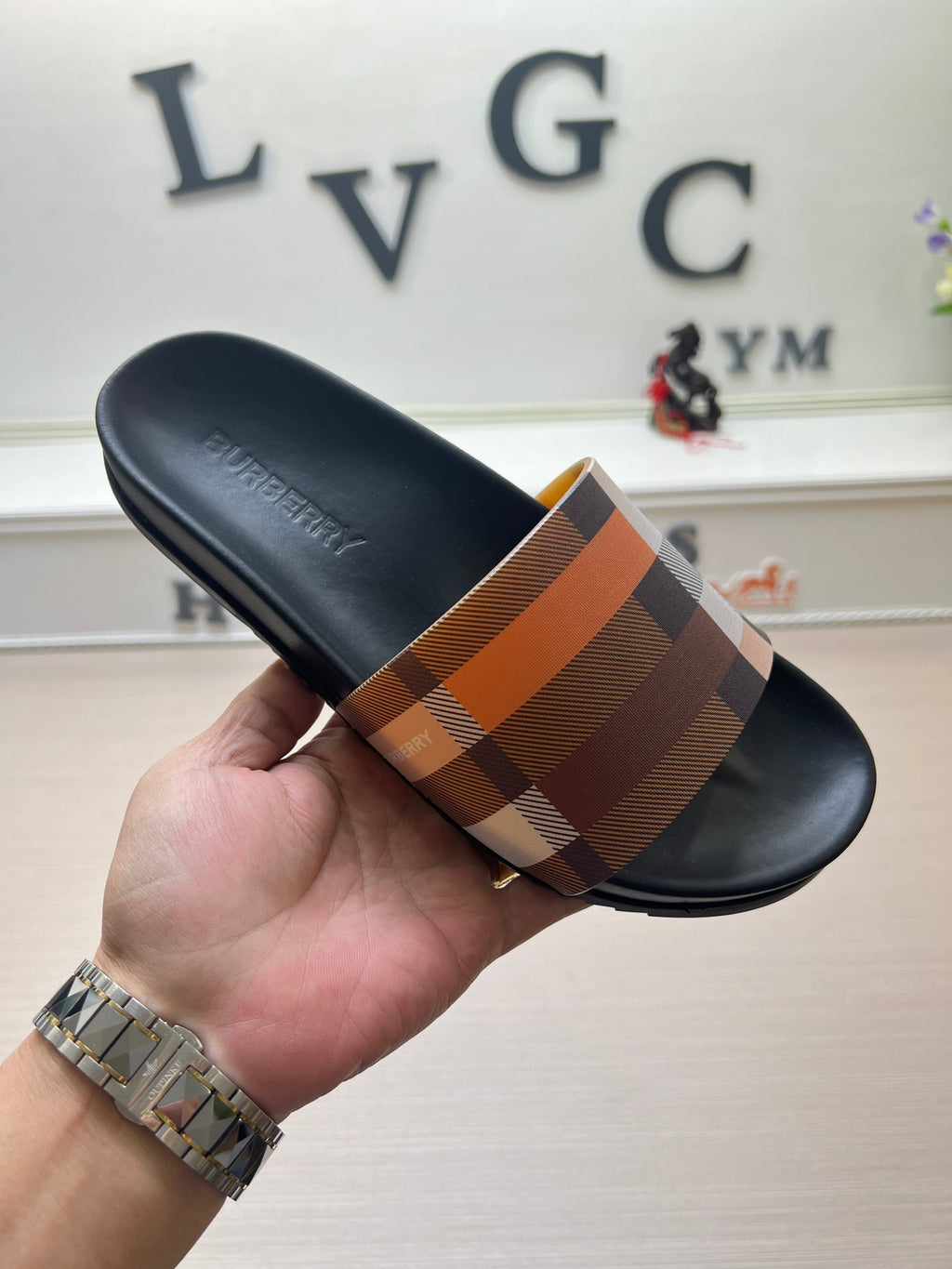 Z5ZR119 Popular slippers