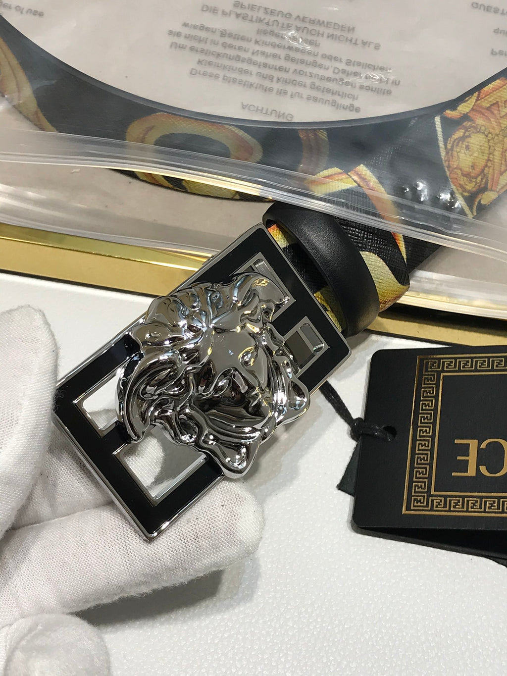P1Q64V82 Popular High quality belt With full package