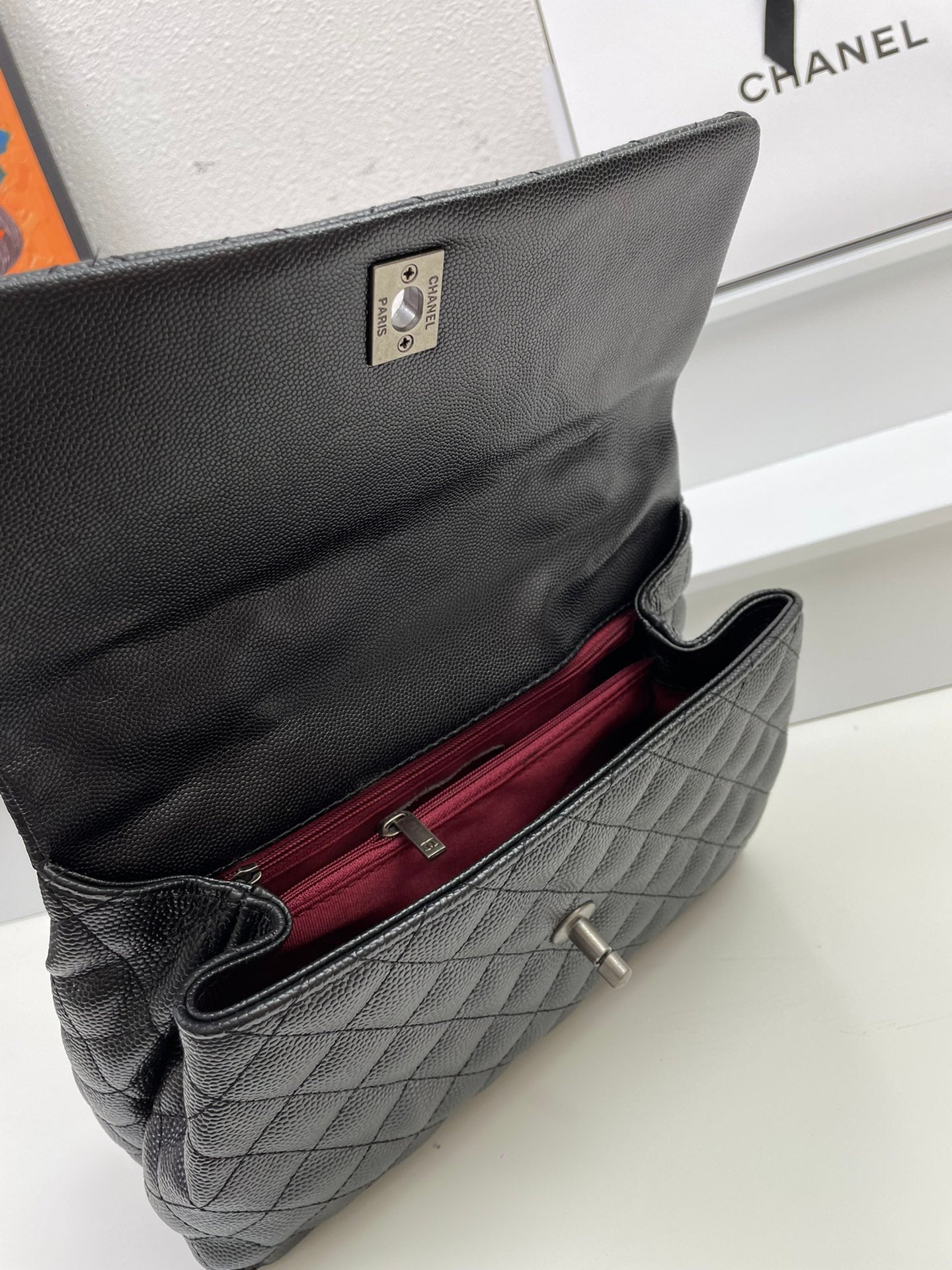 B1X43C98 Popular  leather bag 
