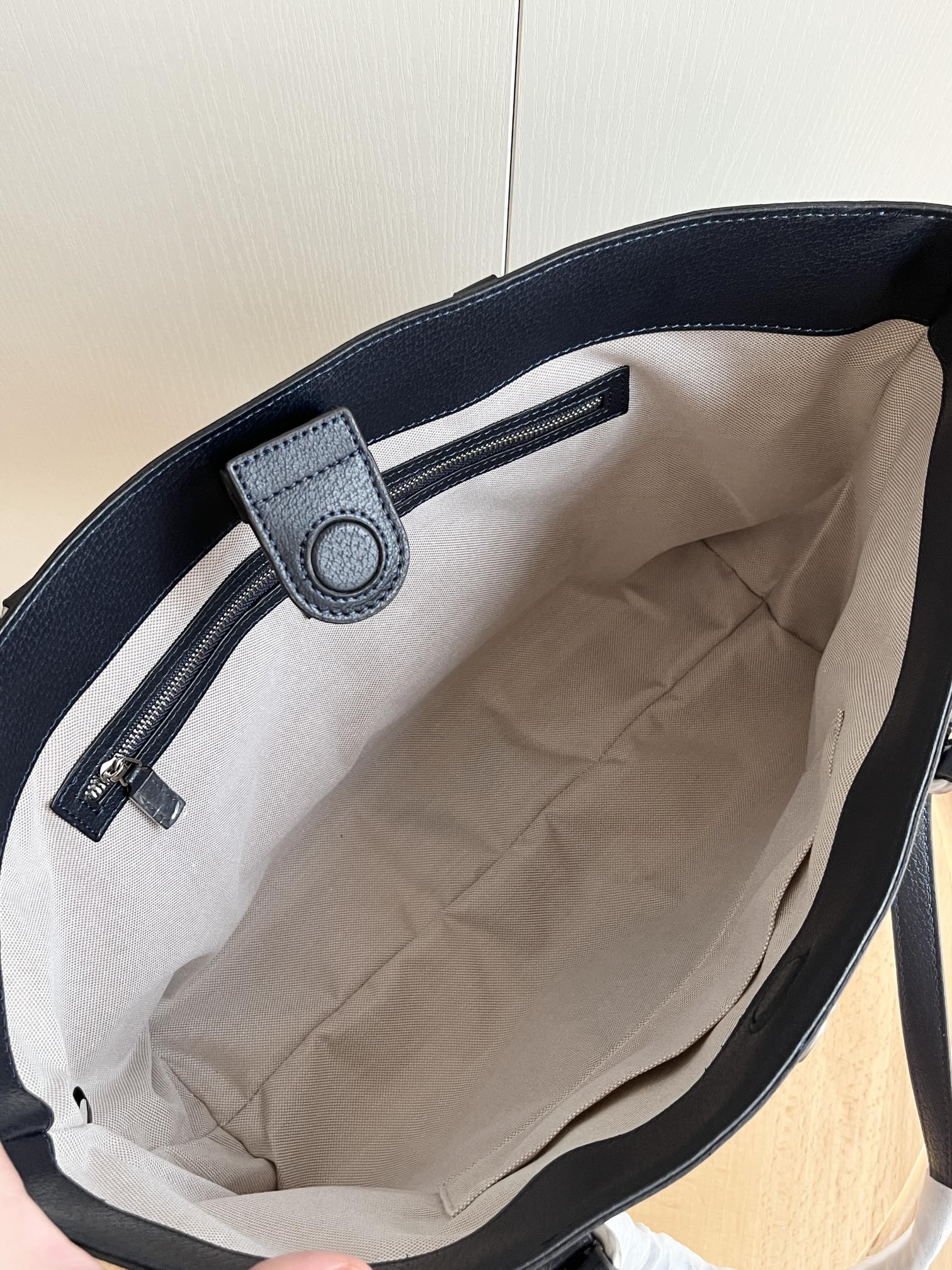 B1R15B34  Popular bag