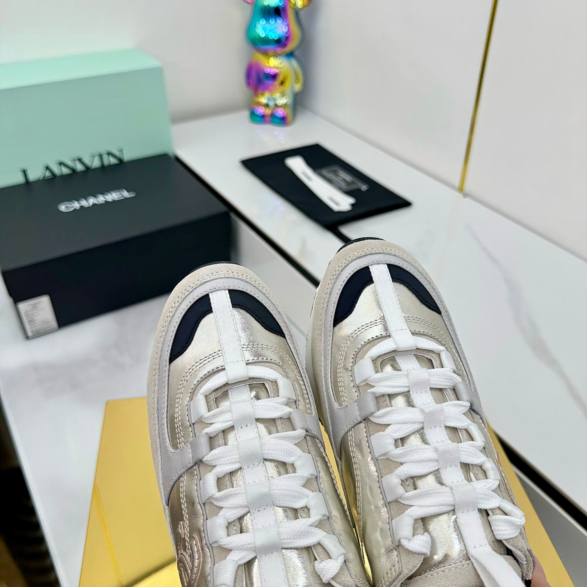 Z2R85C6  Popular high quality shoes