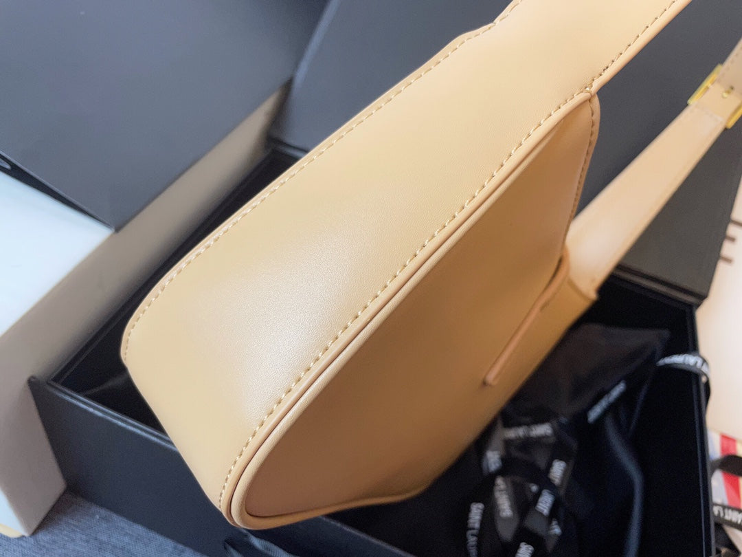 B14X73SL29 Popular  leather bag 