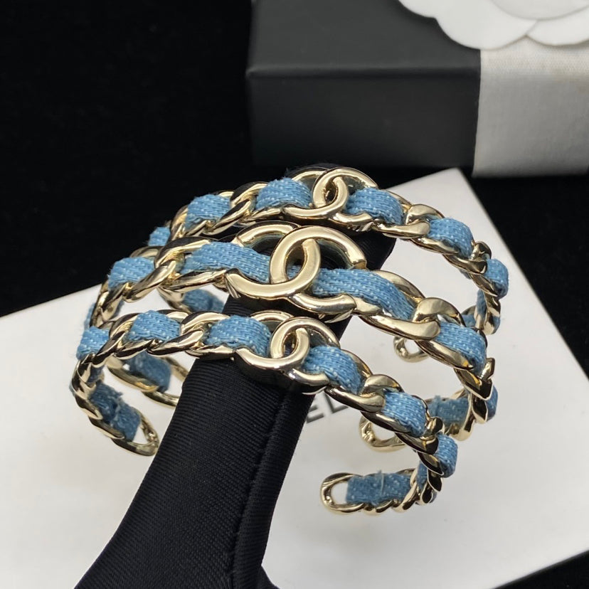 X1Q85C48K  Popular Bracelets