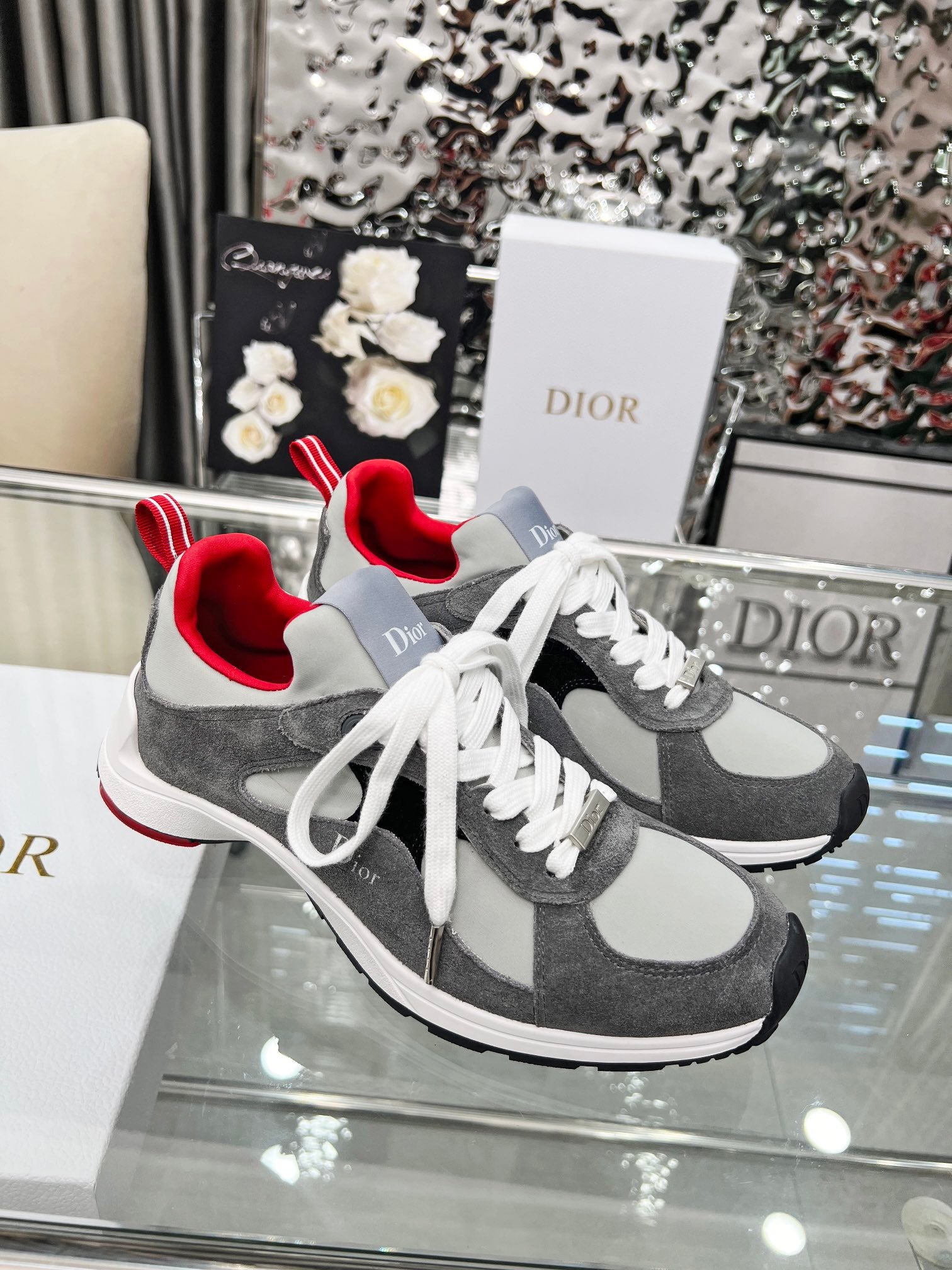 Z2Q105D309 Popular high-quality Shoes