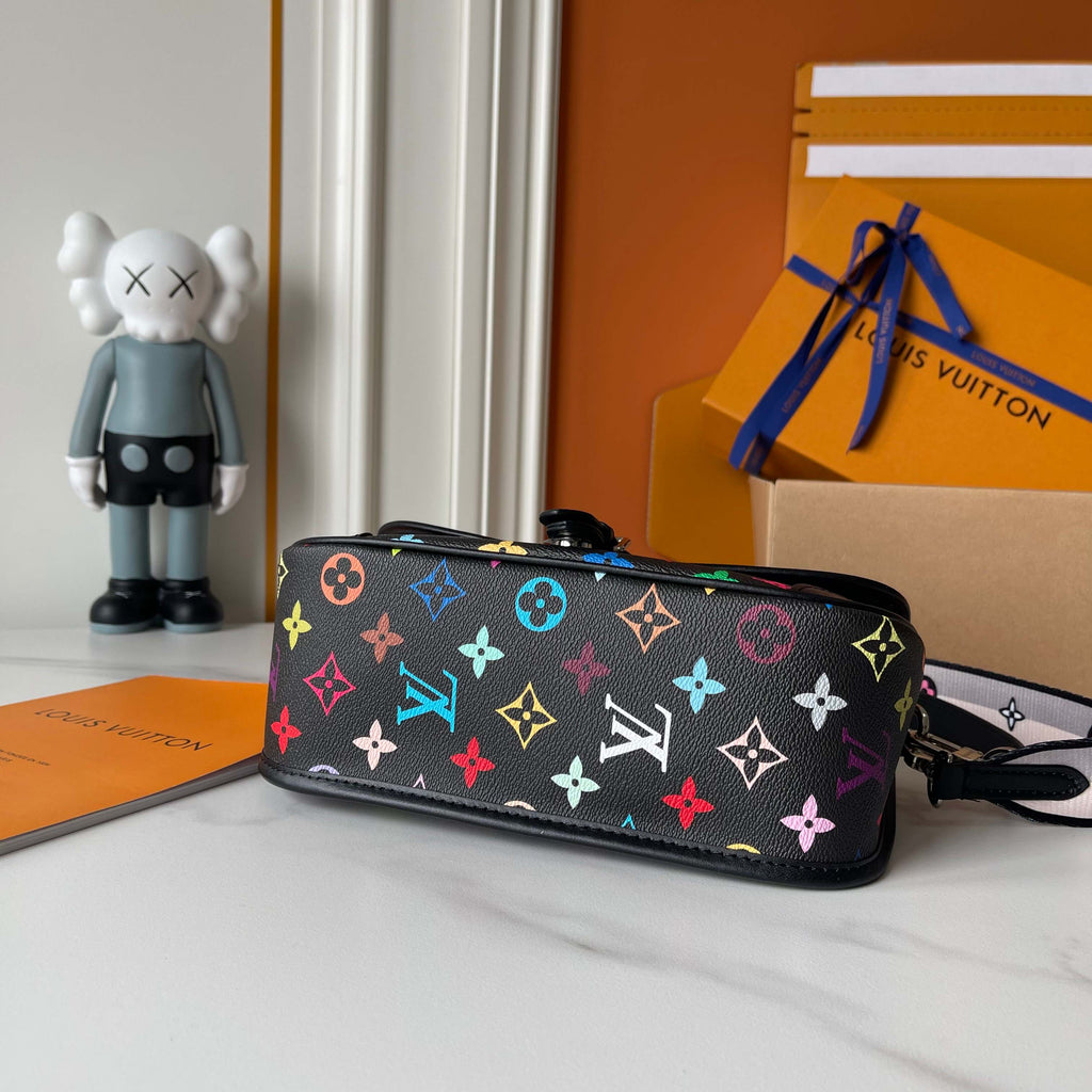 B1P36E37 Popular leather bag